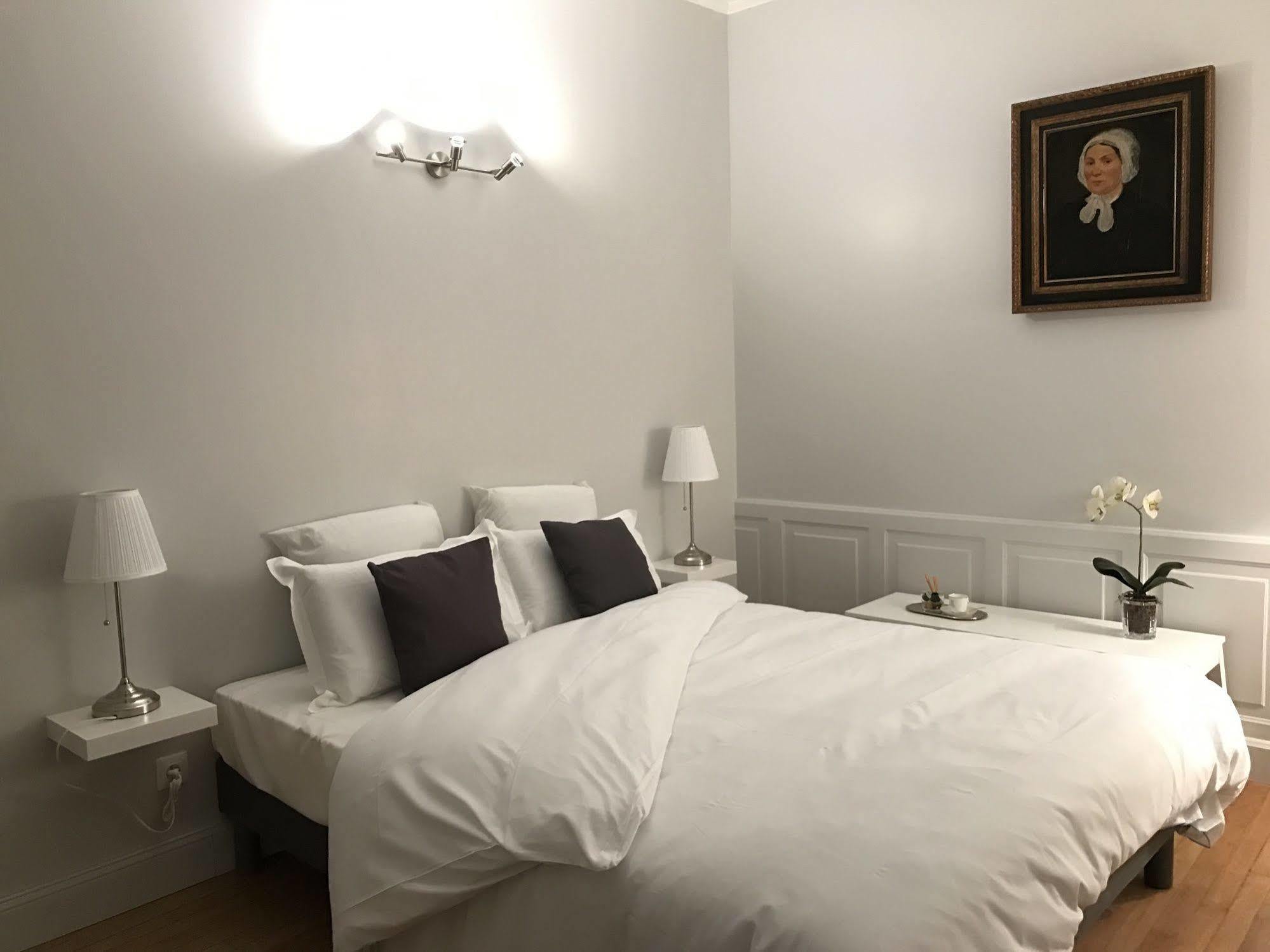 Villa Clement Appart'Hotel Sens Bagian luar foto